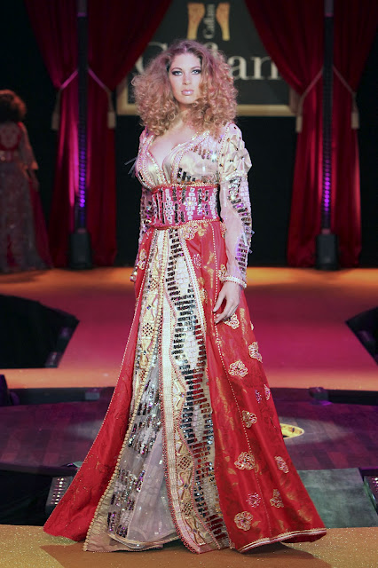 Caftan marocain de luxe à vendre en France